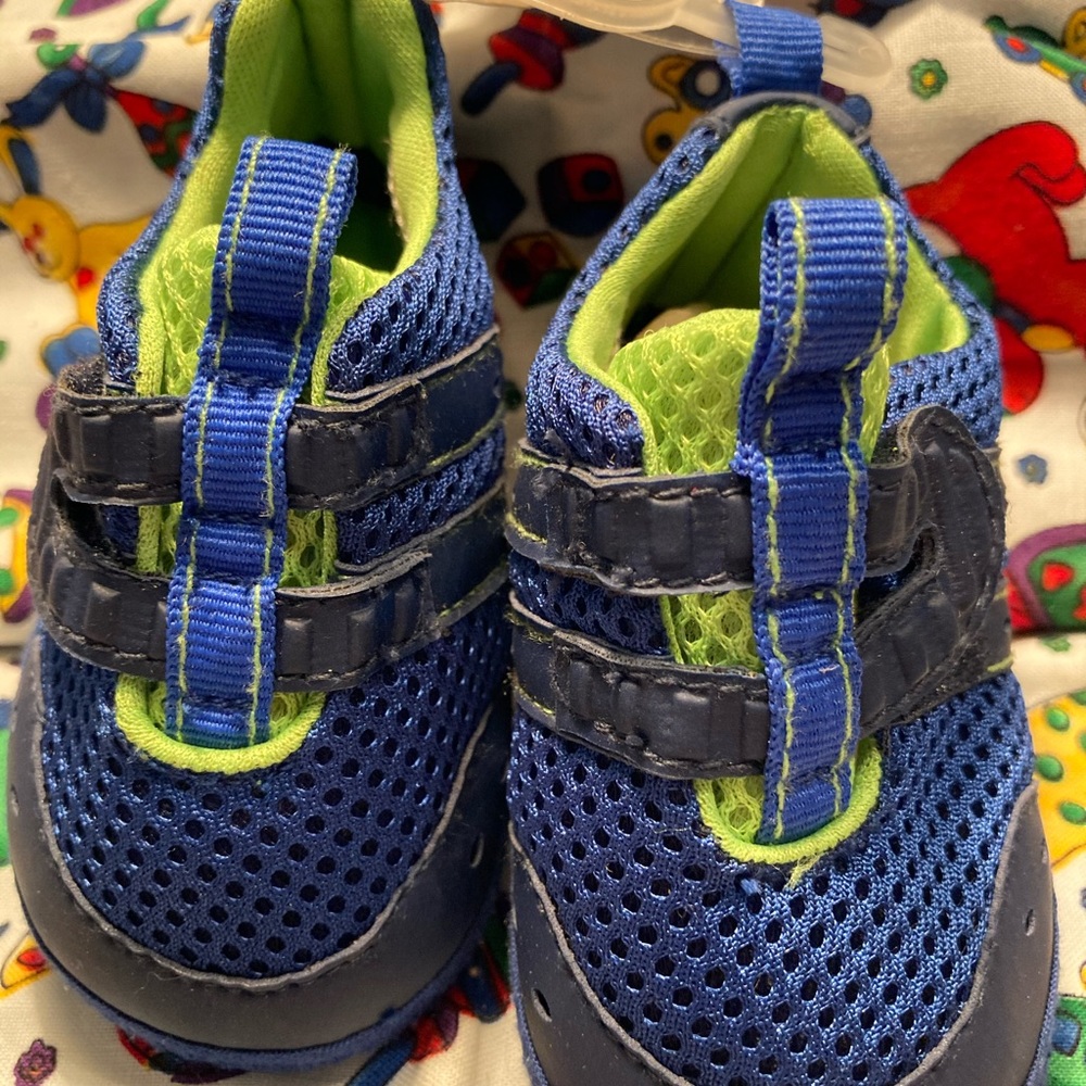 Blue tennis baby shoes velco strap new shoes